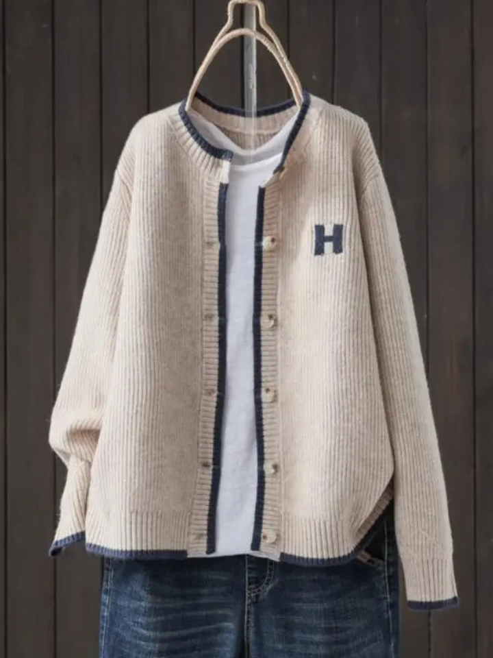 CLASSIC CARDIGAN