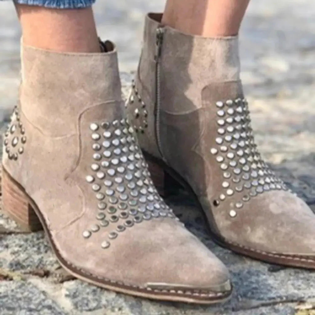C&amp;M® | Studded Edge Boots