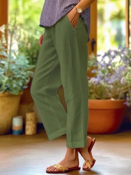 Della | Women&