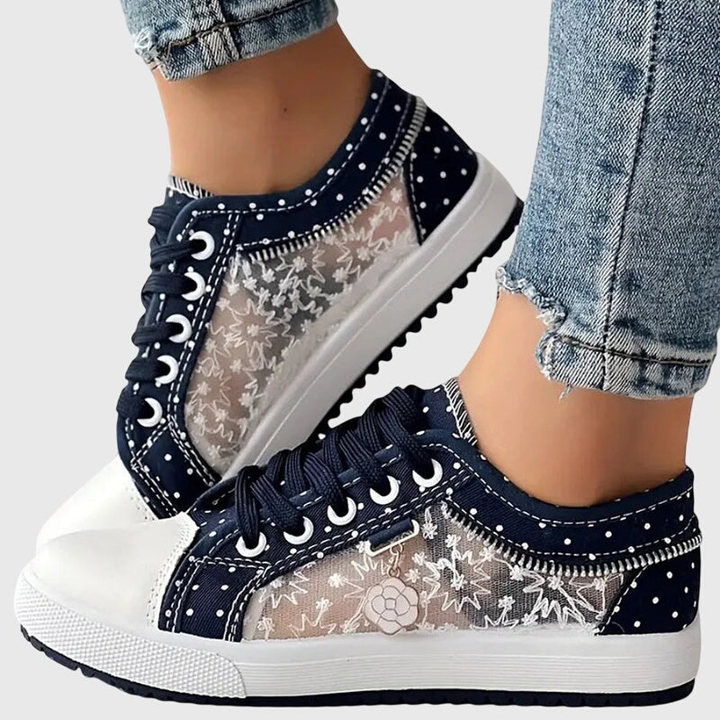 Dottie | Women&