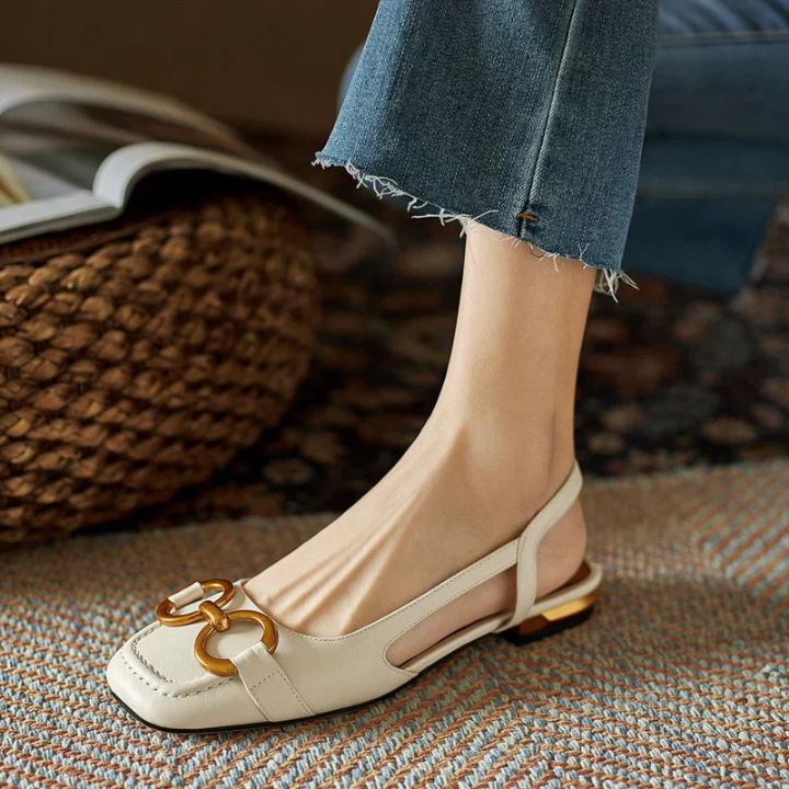 Leah | Women&