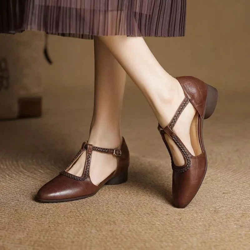 Roslyn | Women&