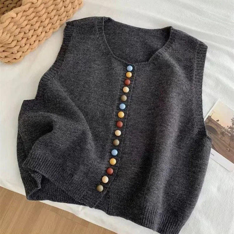 COLOR-BUTTON KNIT VEST