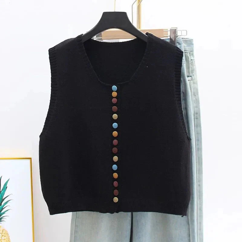 COLOR-BUTTON KNIT VEST