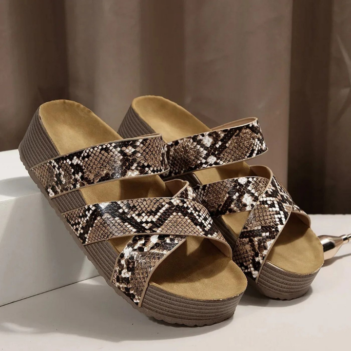 Wren | Women&