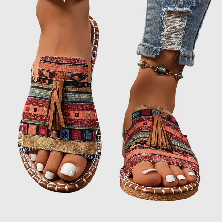 Zuri | Women&