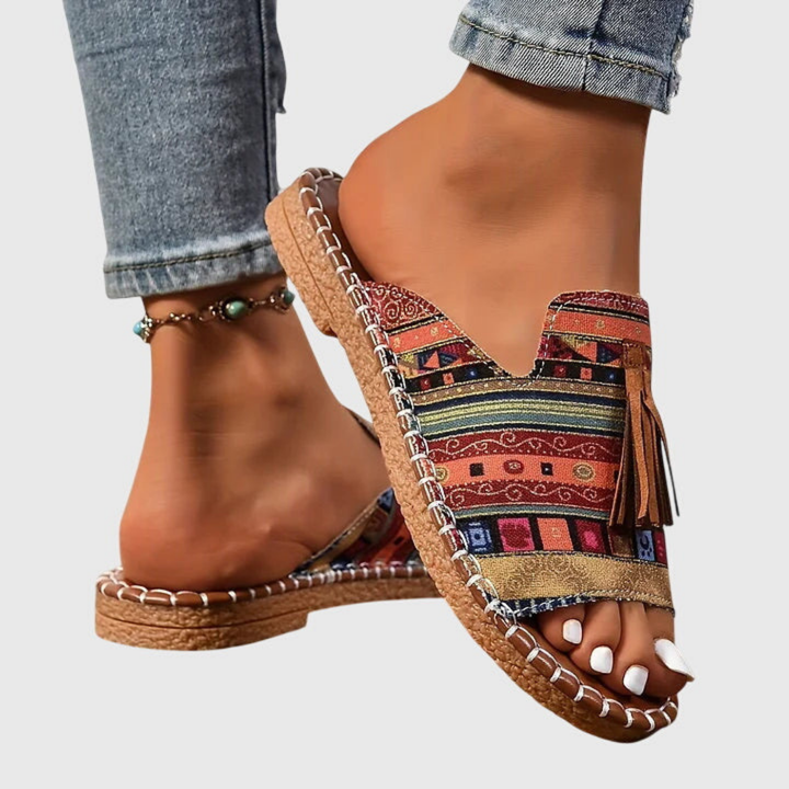 Zuri | Women&